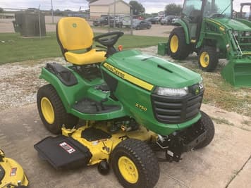 Main image John Deere X750